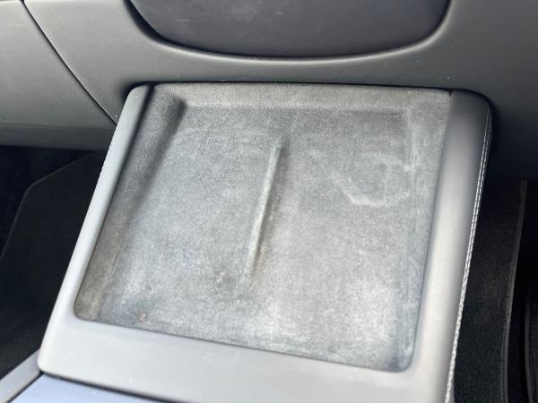 TESLA Model 3 Photo autoimg-ab1bd15108f69fbc906b11a2f315296f5d459dff.jpg