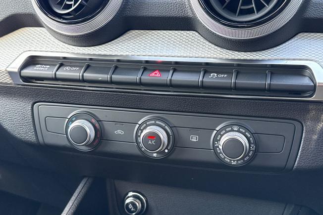 AUDI Q2 Photo 38