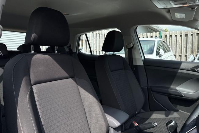 VOLKSWAGEN T-Cross Photo 30