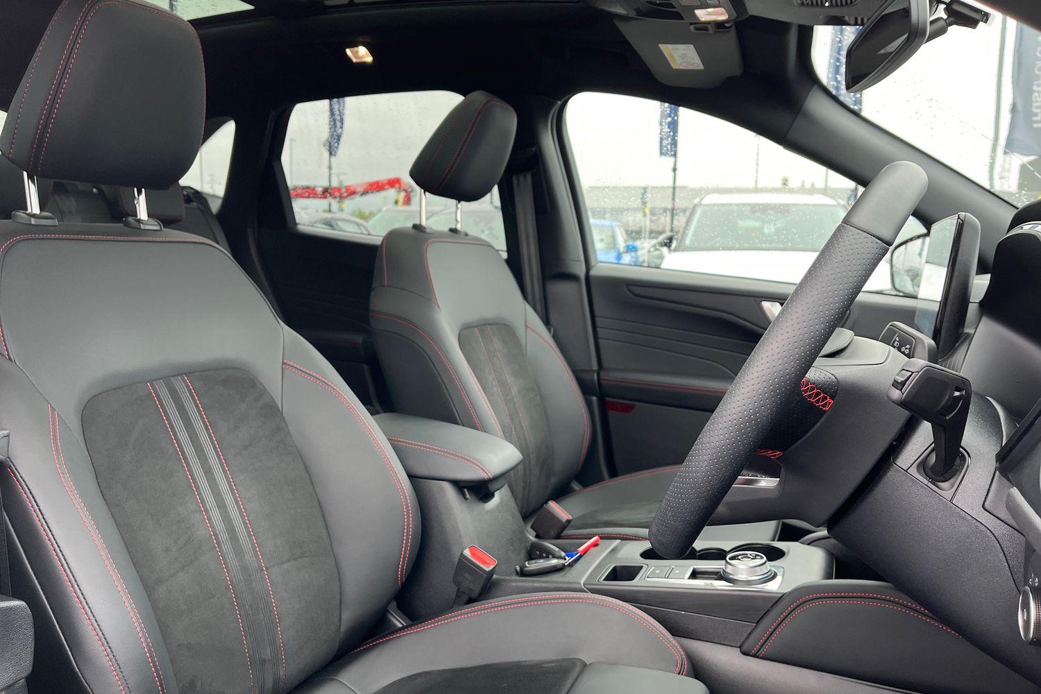 Ford Kuga Photo 16