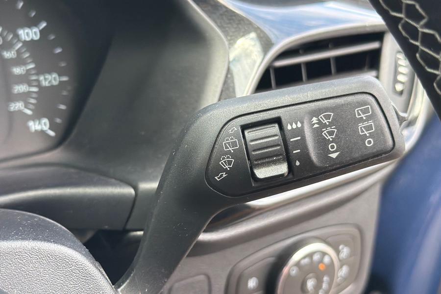 Ford PUMA Photo autoimg-ab236407e827a781ab1497619ea84cb95e058164.jpg