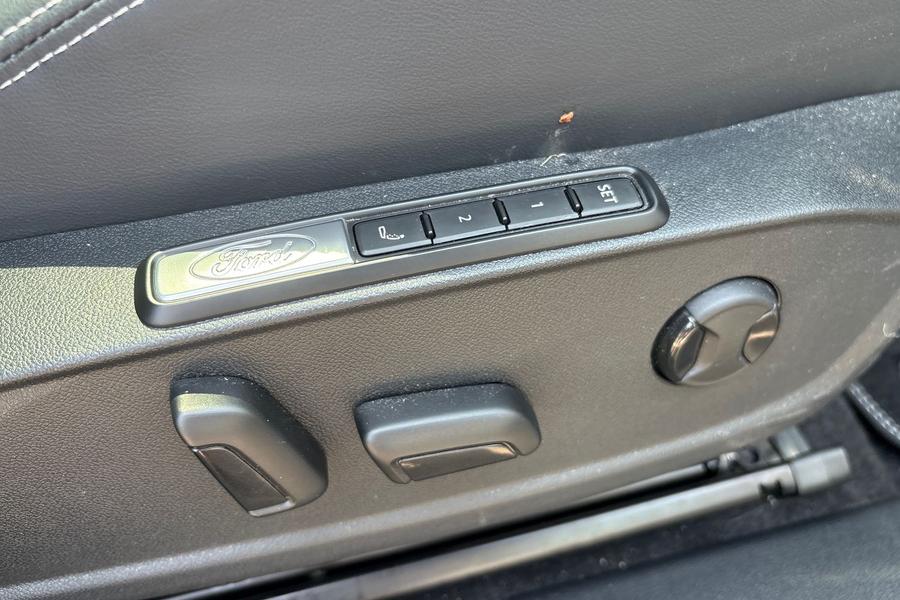 Ford Explorer Photo autoimg-ab243318d5b03ab99c42919c8dc7cf7e74a654c9.jpg