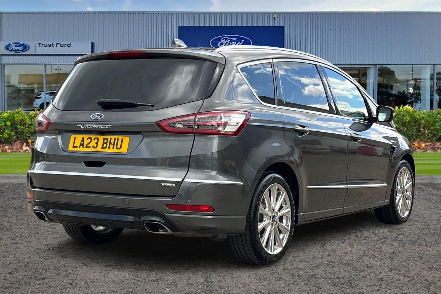 Ford S-Max Photo 3