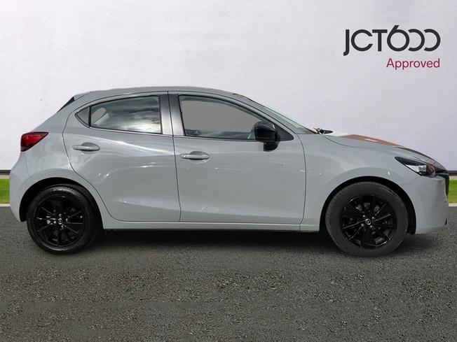 MAZDA Mazda2 Photo 4