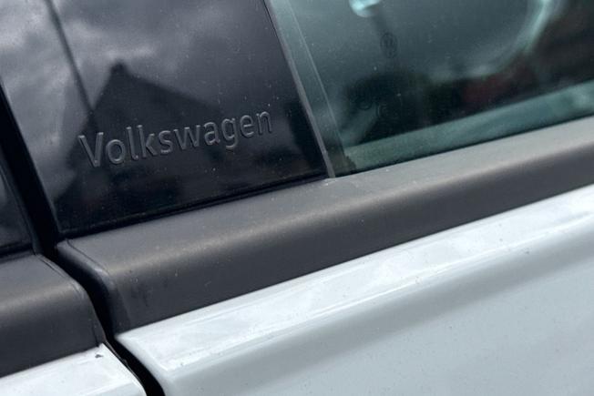 VOLKSWAGEN Polo Photo 23
