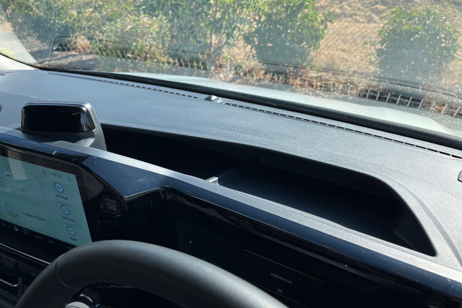 Ford TOURNEO CUSTOM Photo 33