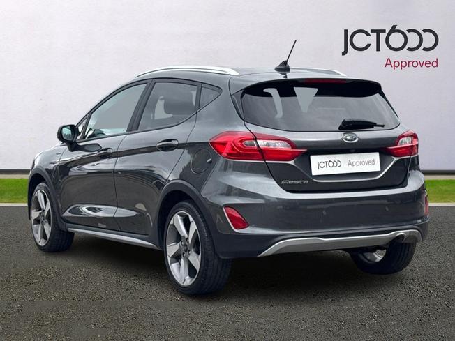 FORD Fiesta Photo 3