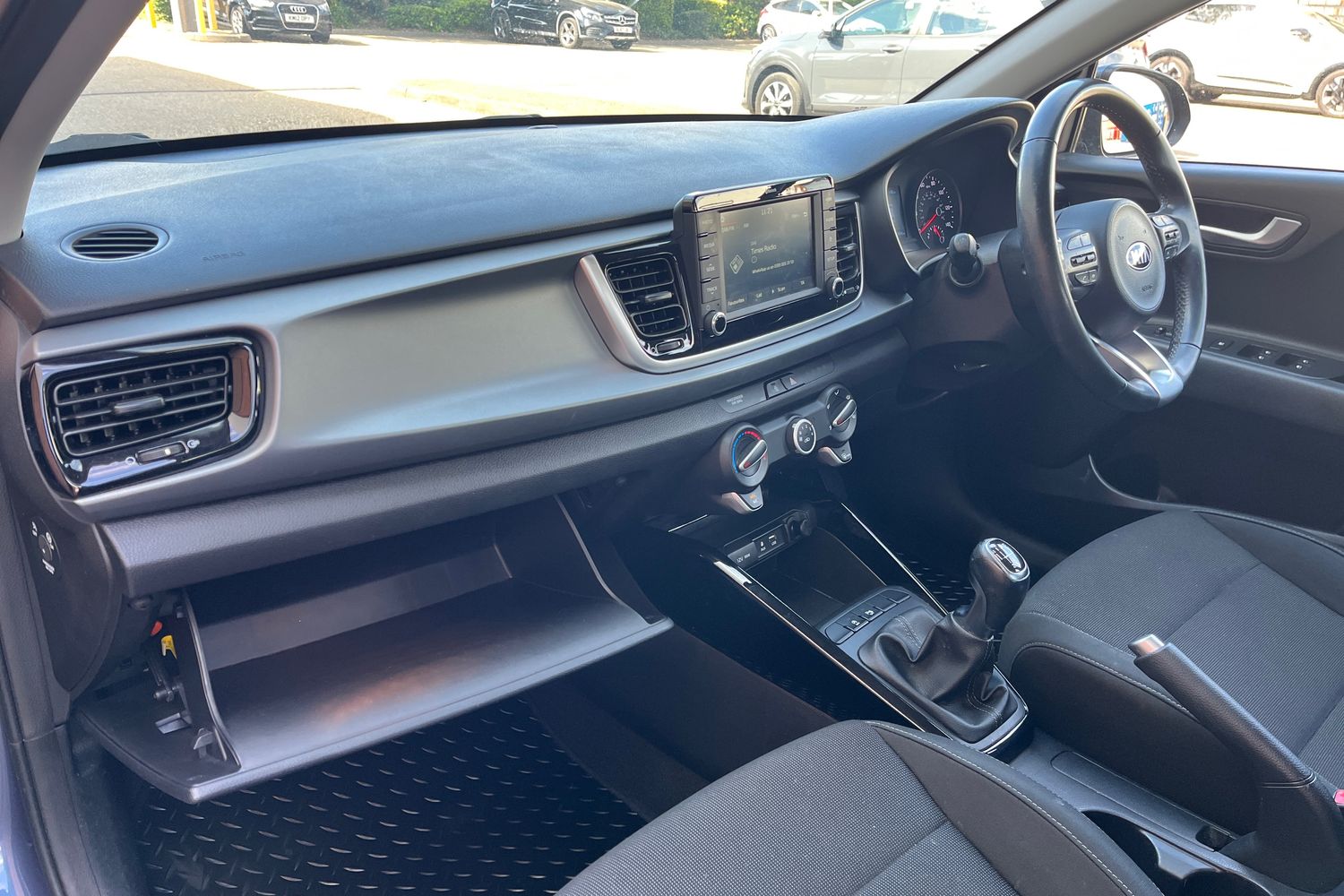 Kia Rio Photo 36