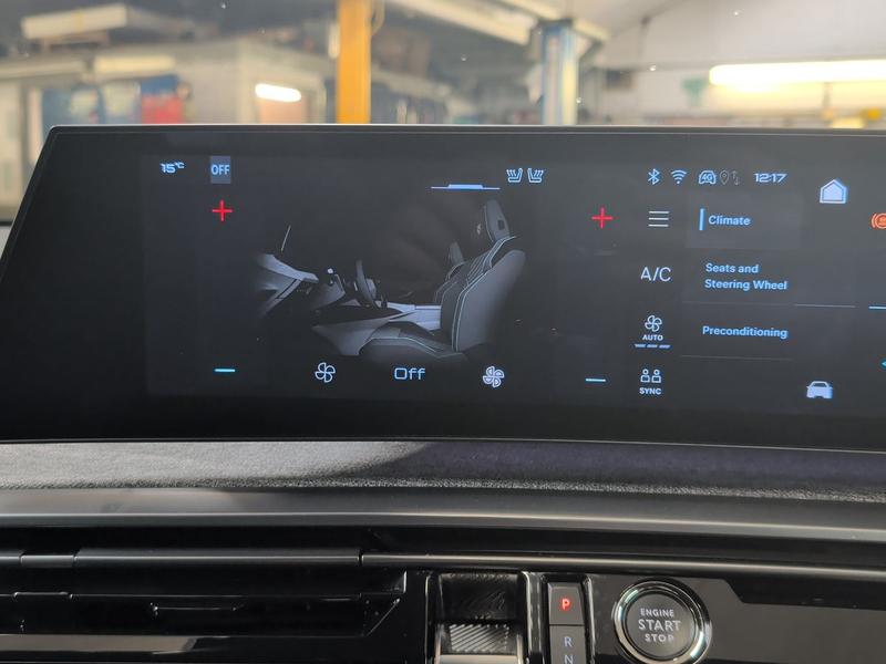 Used Peugeot E-3008 NV24RXS 20