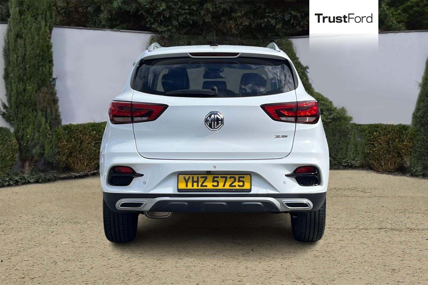 MG ZS Photo 6