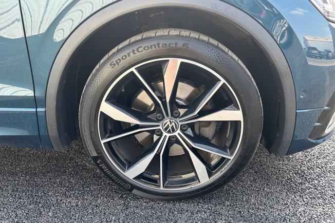 VOLKSWAGEN Tiguan Photo 25