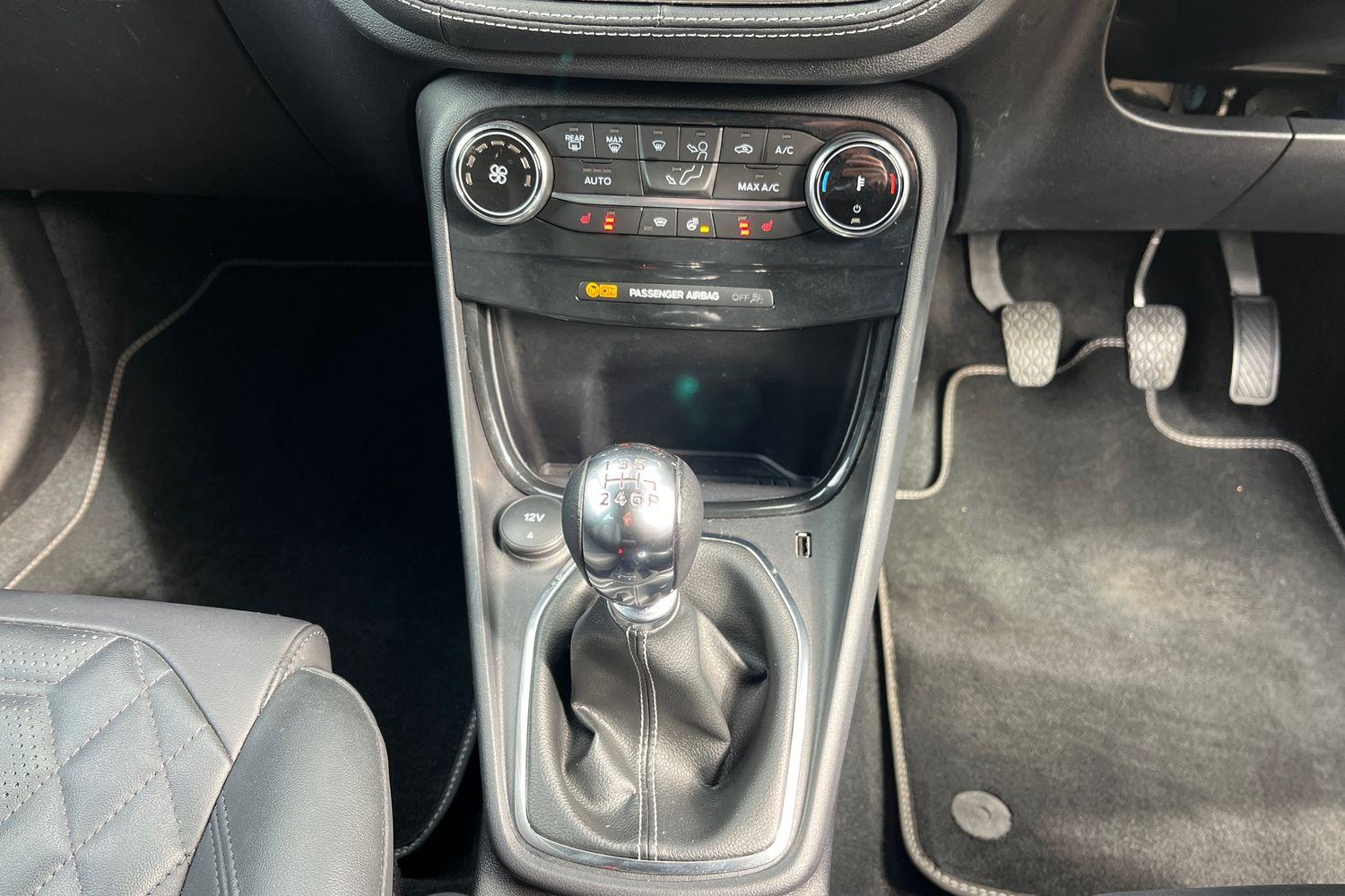 Ford Puma Photo 31