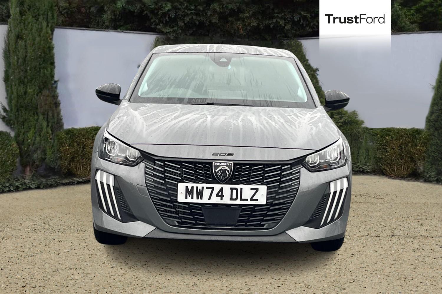 Peugeot 208 Photo 5