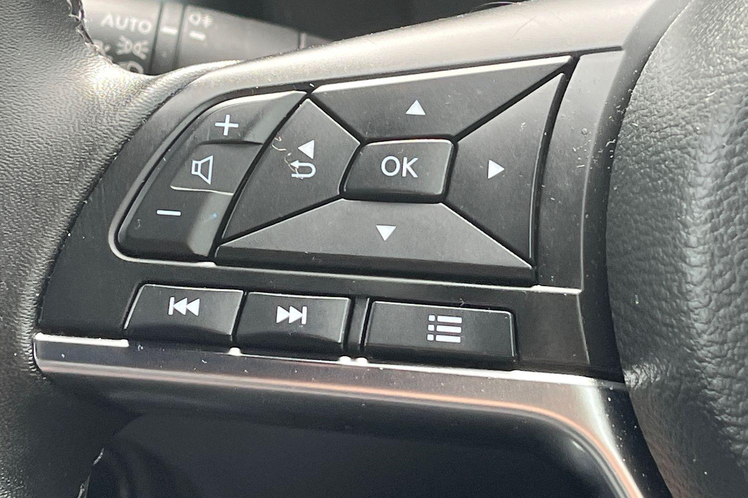 Nissan JUKE Photo 23