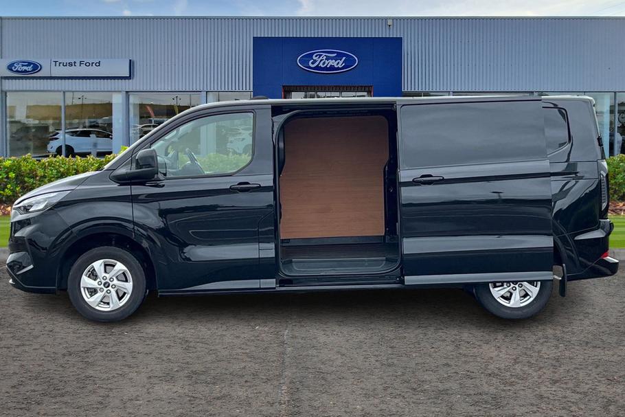 Used Ford TRANSIT CUSTOM WO25UHR 5