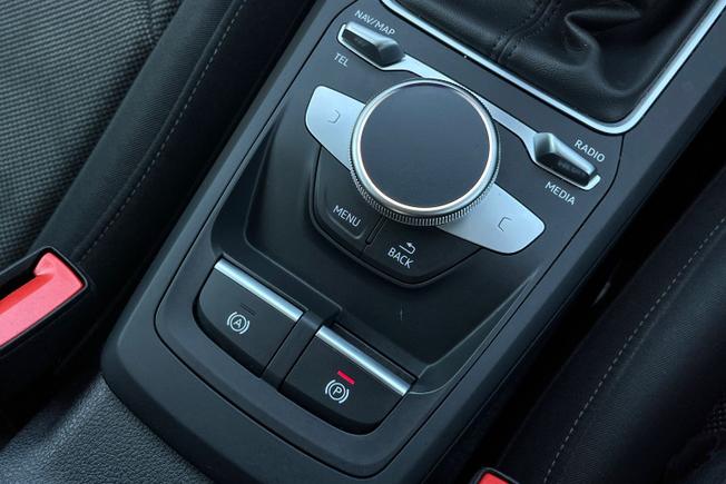 AUDI Q2 Photo 33