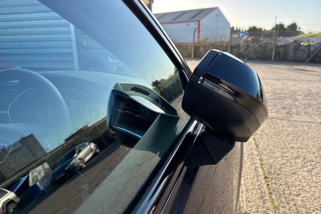 AUDI Q3 Photo 27