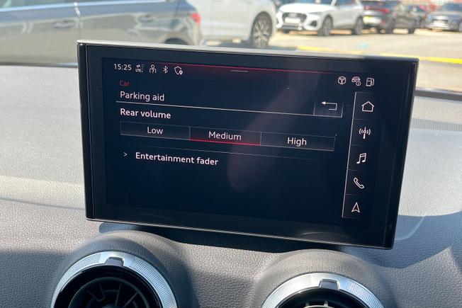 AUDI Q2 Photo 34