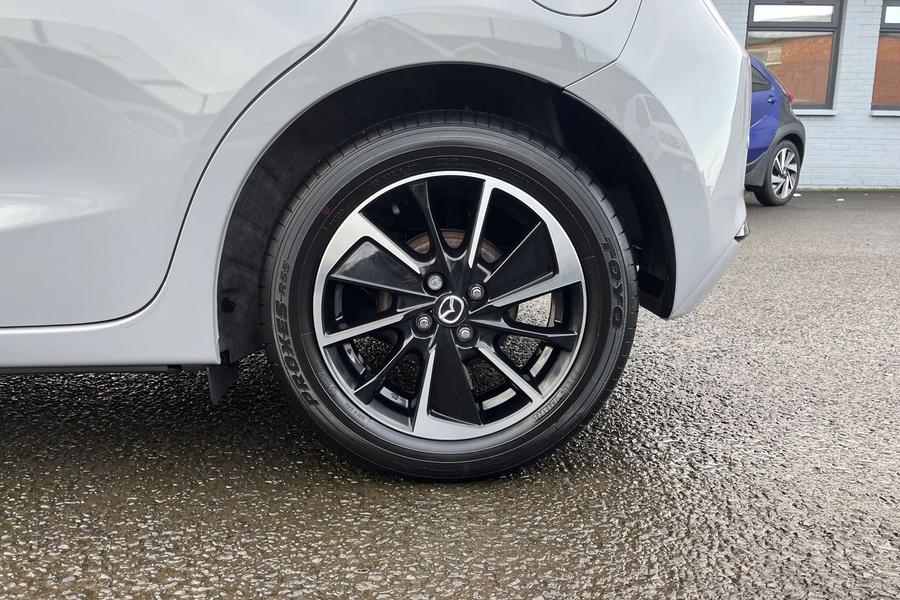 Mazda 2 Photo autoimg-ab63322eb9f682730b1295795517be8f6817f539.jpg