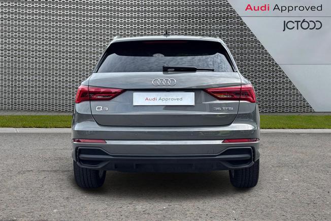 AUDI Q3 Photo 7