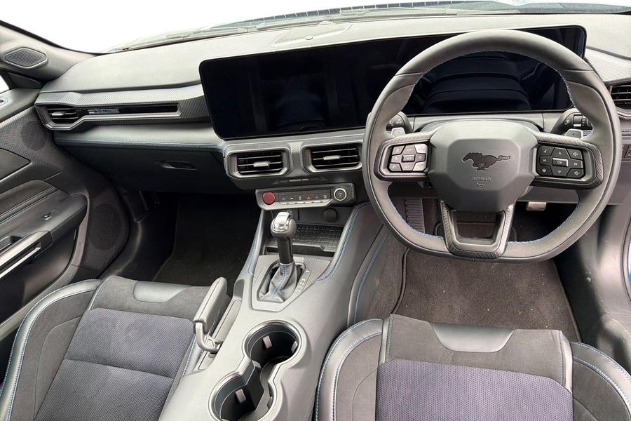 Ford MUSTANG Photo autoimg-ab67c92ba0b38b63a47ec8884e5617fbf11507c5.jpg