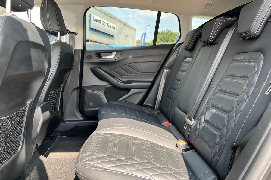 Ford Focus Photo autoimg-ab69f8fdf9c9181696f5ed84e7053e63e45a0b55.jpg