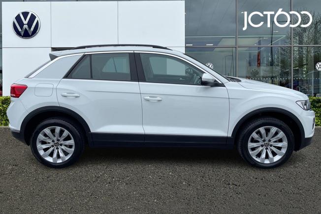 VOLKSWAGEN T-Roc Photo 4