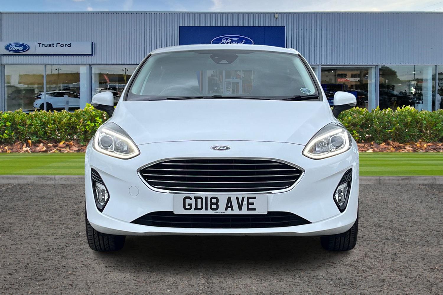 Ford Fiesta Photo 5