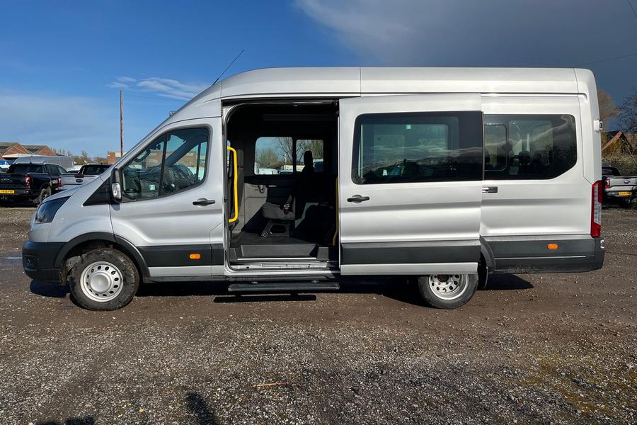 Ford TRANSIT Photo autoimg-ab6c958a91449461ae080be0930c4fe205500540.jpg