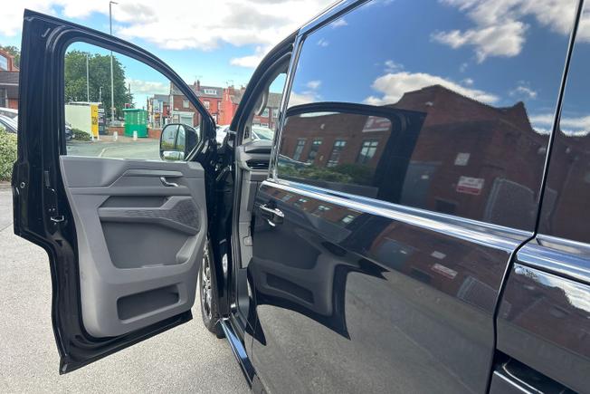VOLKSWAGEN Transporter Photo 50