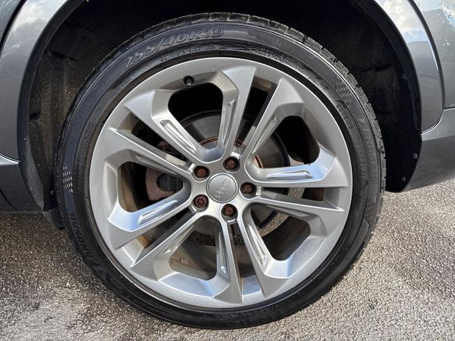 AUDI Q3 Photo 33