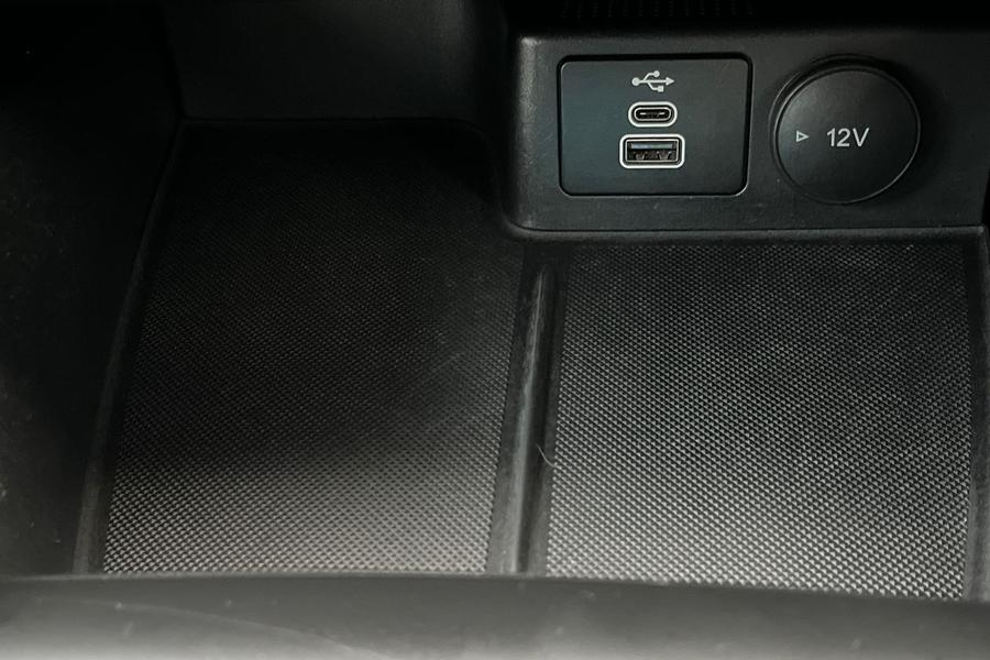 Ford FOCUS Photo autoimg-ab728a8ecde2e164e108cdb86677649553552f2c.jpg