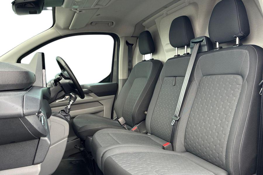 Ford TRANSIT CUSTOM Photo autoimg-ab759bfa71ca91380cdd43632f3590465fb8c7f4.jpg