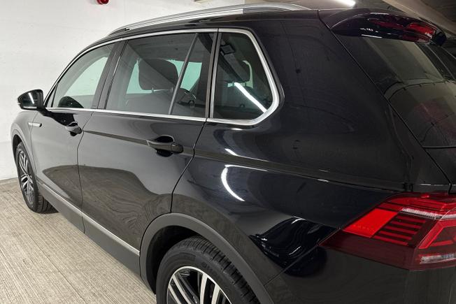 VOLKSWAGEN Tiguan Photo 36