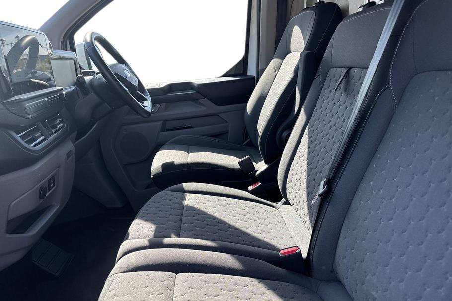 Used FORD TRANSIT CUSTOM WT24AEP 10