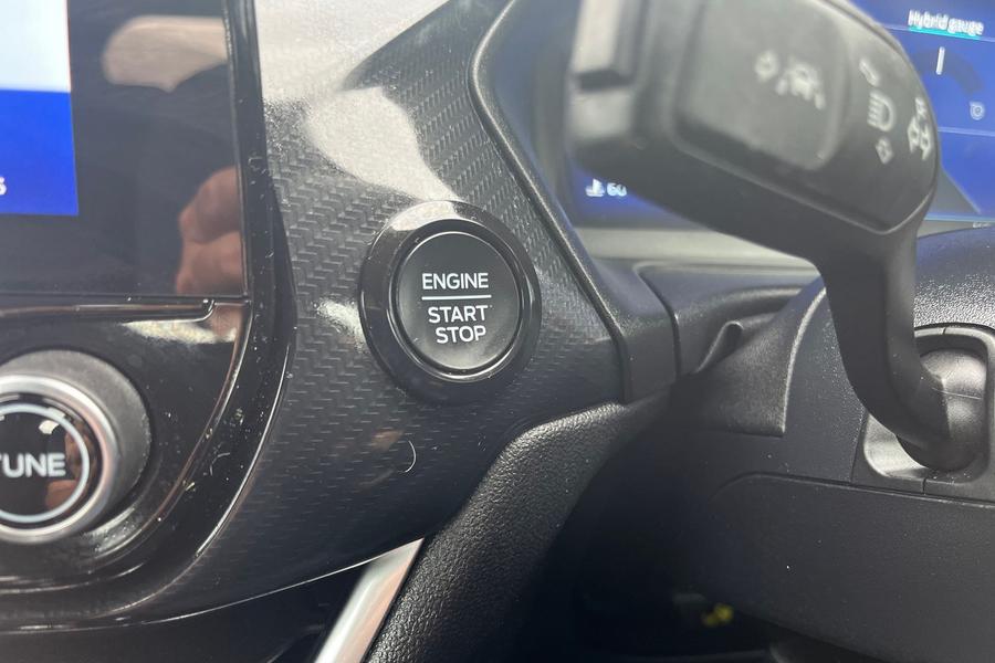 Ford PUMA Photo autoimg-ab7cdf8e78eac1066f08826142bc58e0d8859fd5.jpg