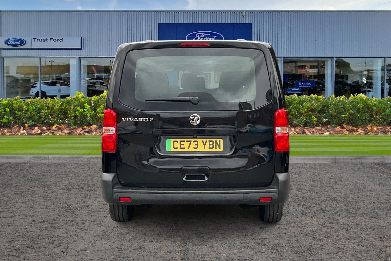 Vauxhall VIVARO LIFE Photo 6