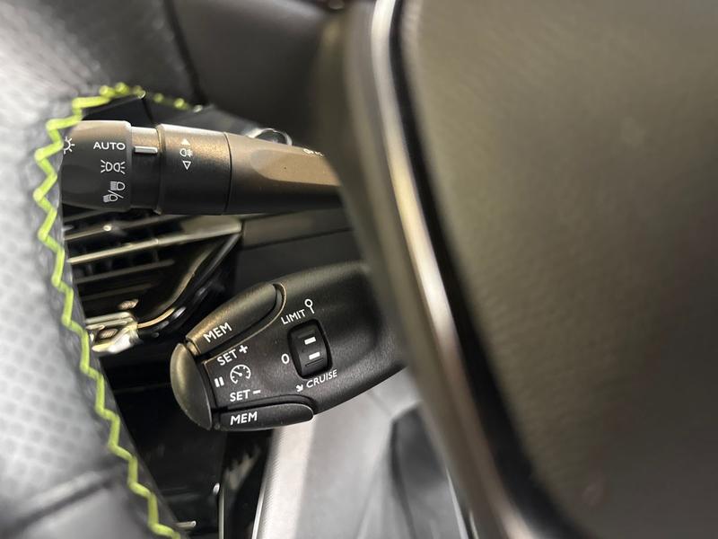 Used Peugeot 208 BU24KHT 22