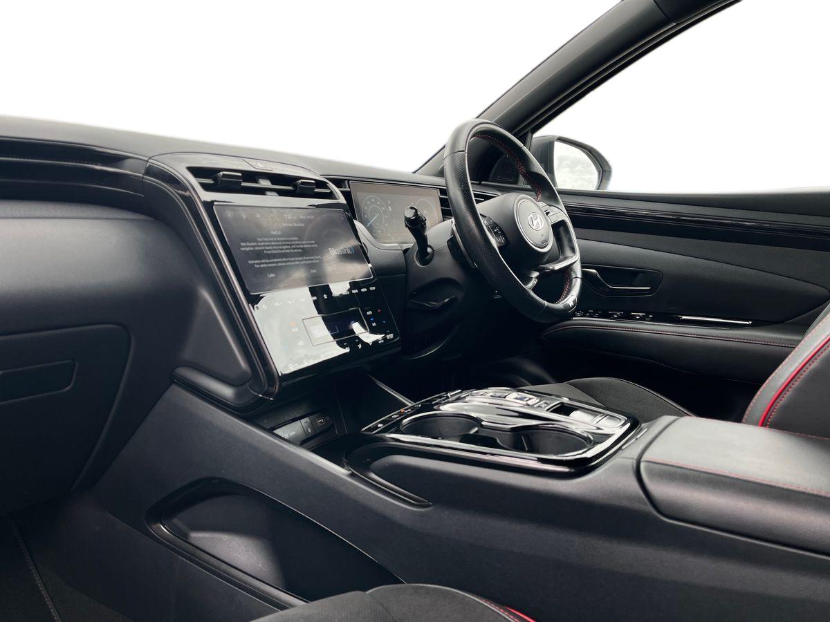 Hyundai TUCSON Photo 2