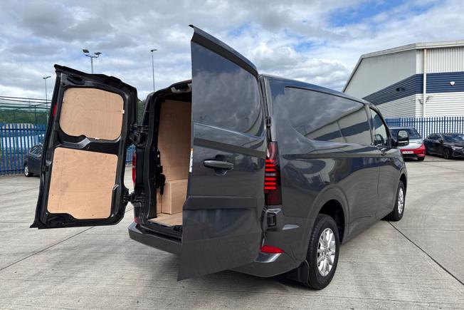 VOLKSWAGEN Transporter Photo 29