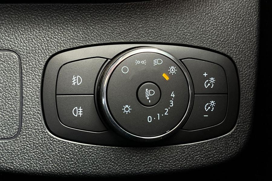Ford PUMA Photo autoimg-ab8915da52a654692ef75568f170728a3bd42e2c.jpg