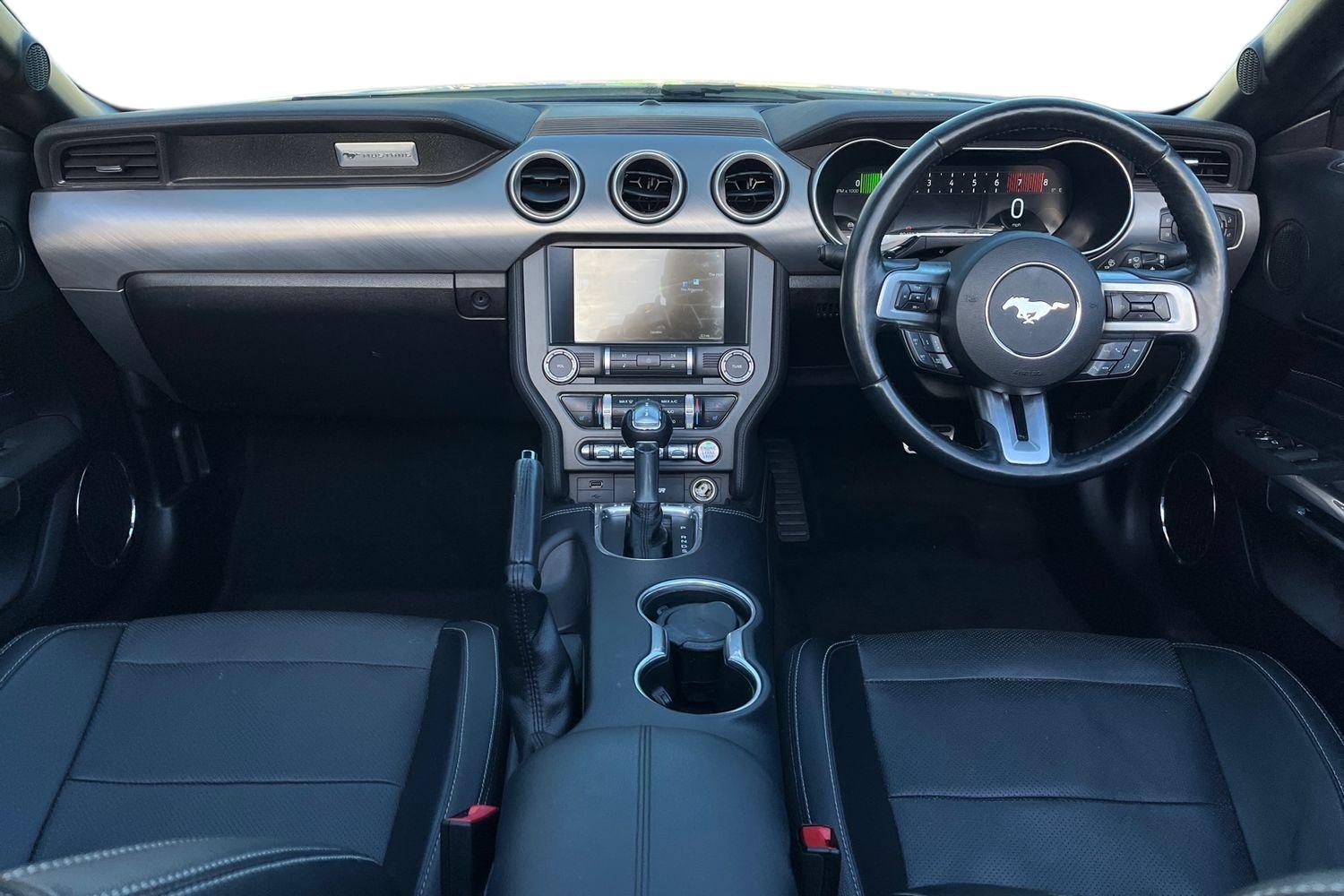 Ford Mustang Photo 9
