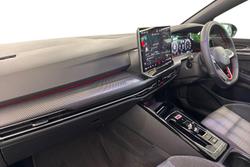 VOLKSWAGEN Golf Photo 2