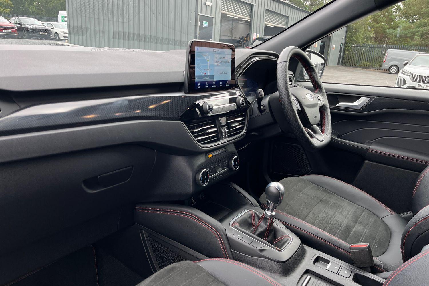 Ford KUGA Photo 17