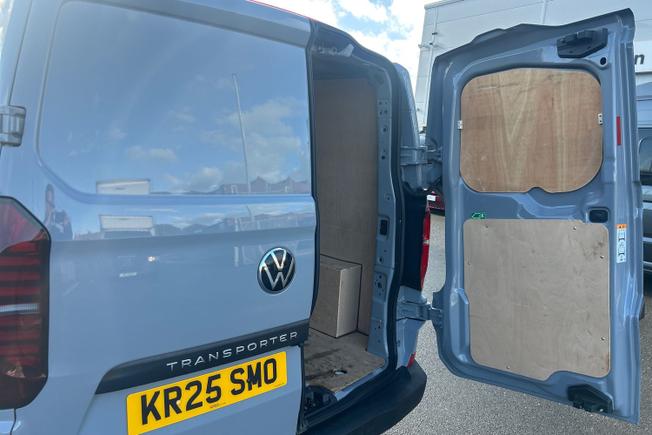 VOLKSWAGEN Transporter Photo 27