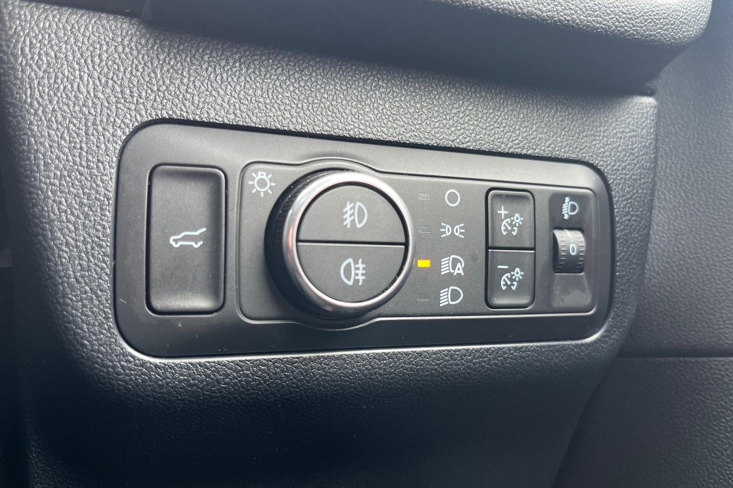 Ford KUGA Photo 30