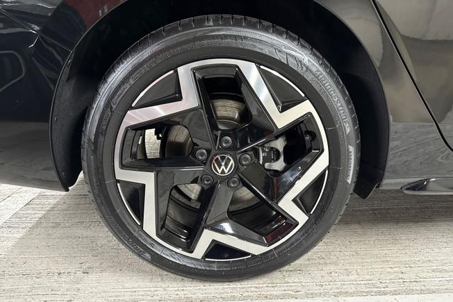 VOLKSWAGEN Passat Photo 5