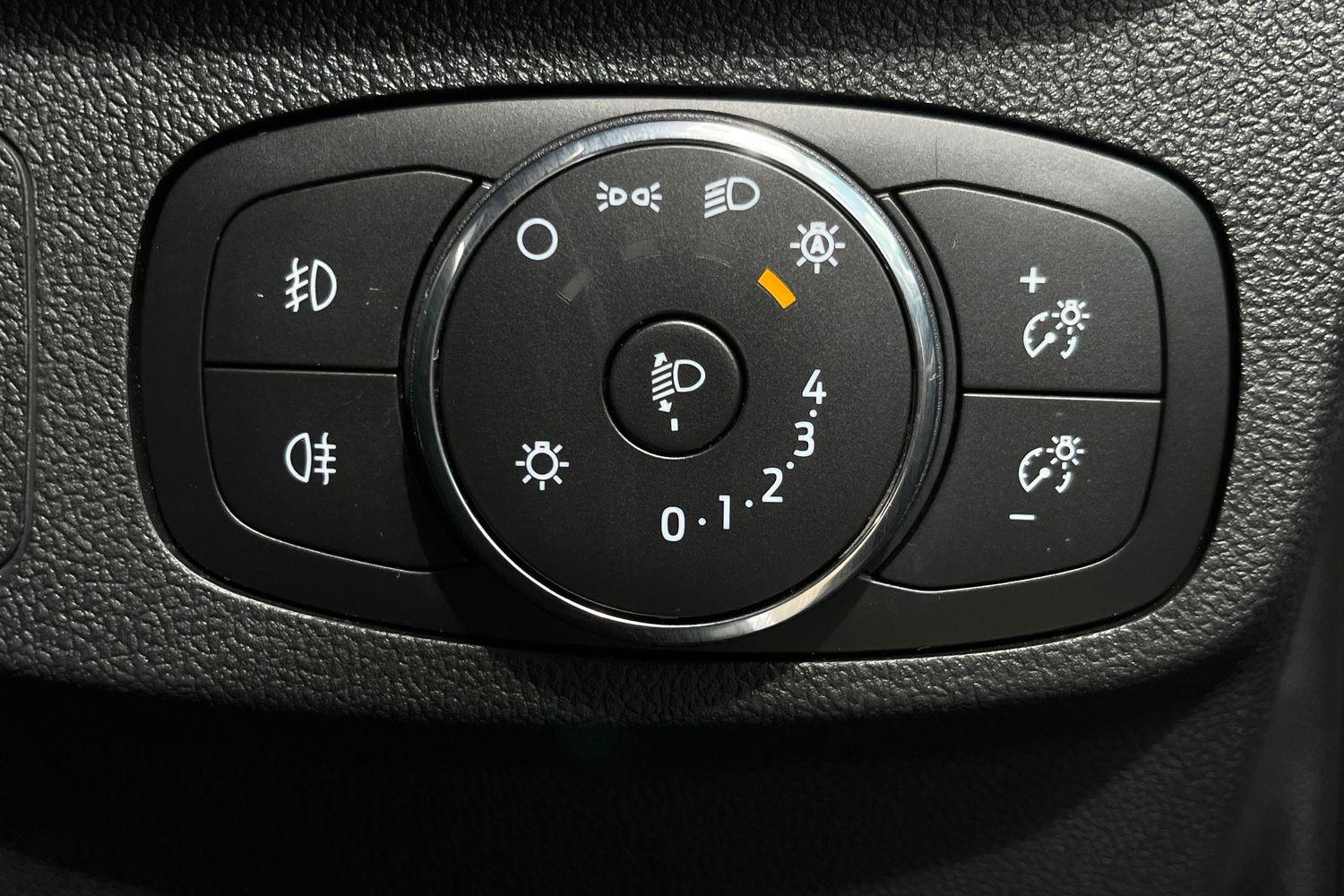 Ford Focus Photo 22