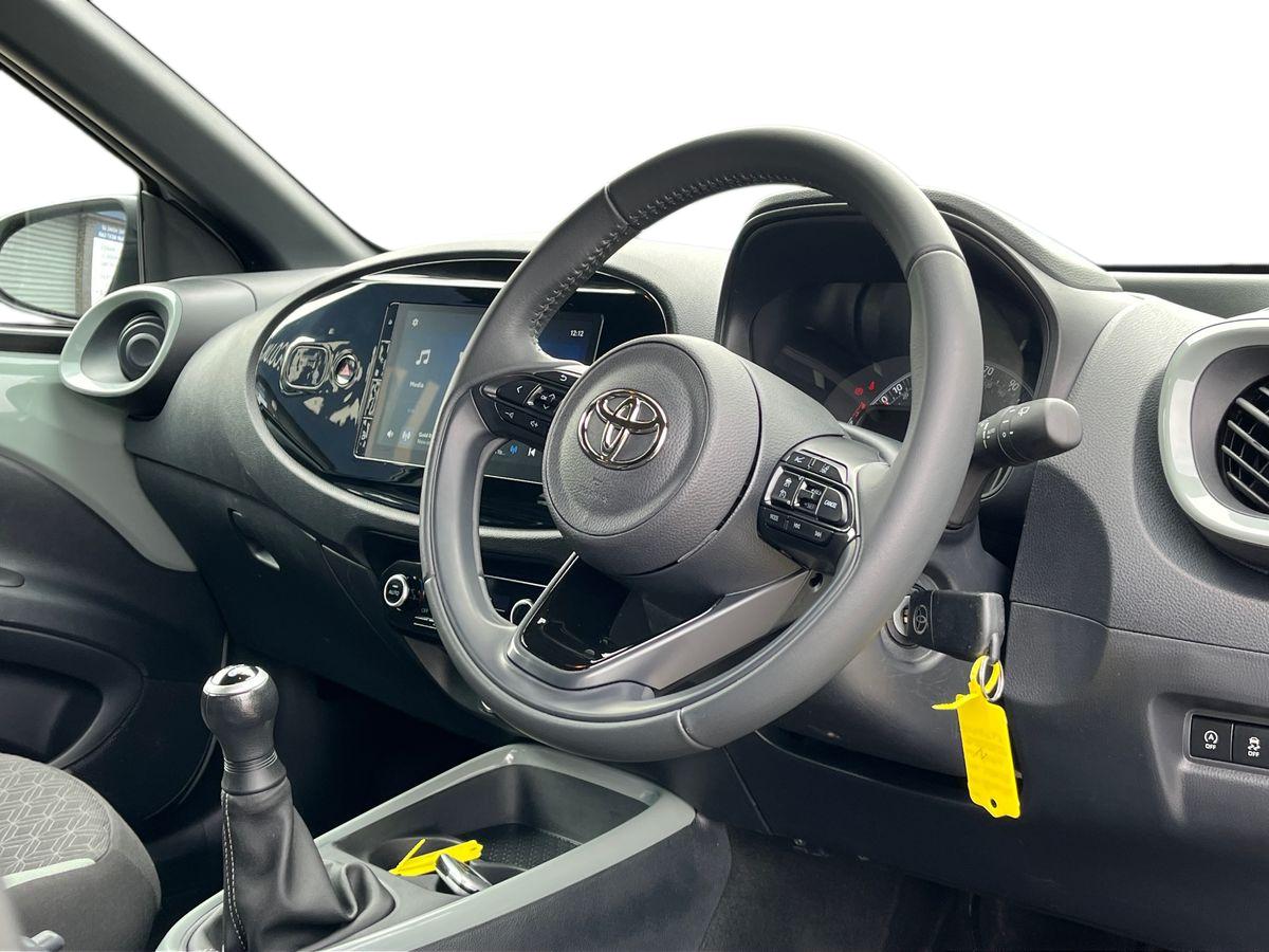 Toyota Aygo X Photo 18