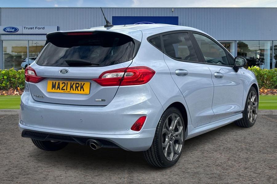Ford FIESTA Photo autoimg-ab9d145702411a56cbf8bea45d93c1865d438720.jpg